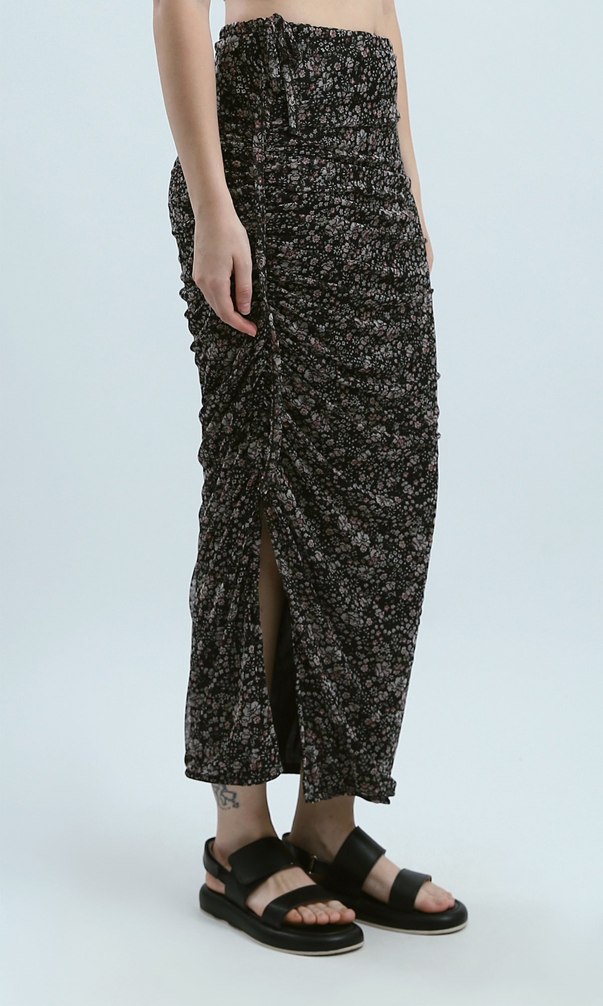 O191904 Women Skirt