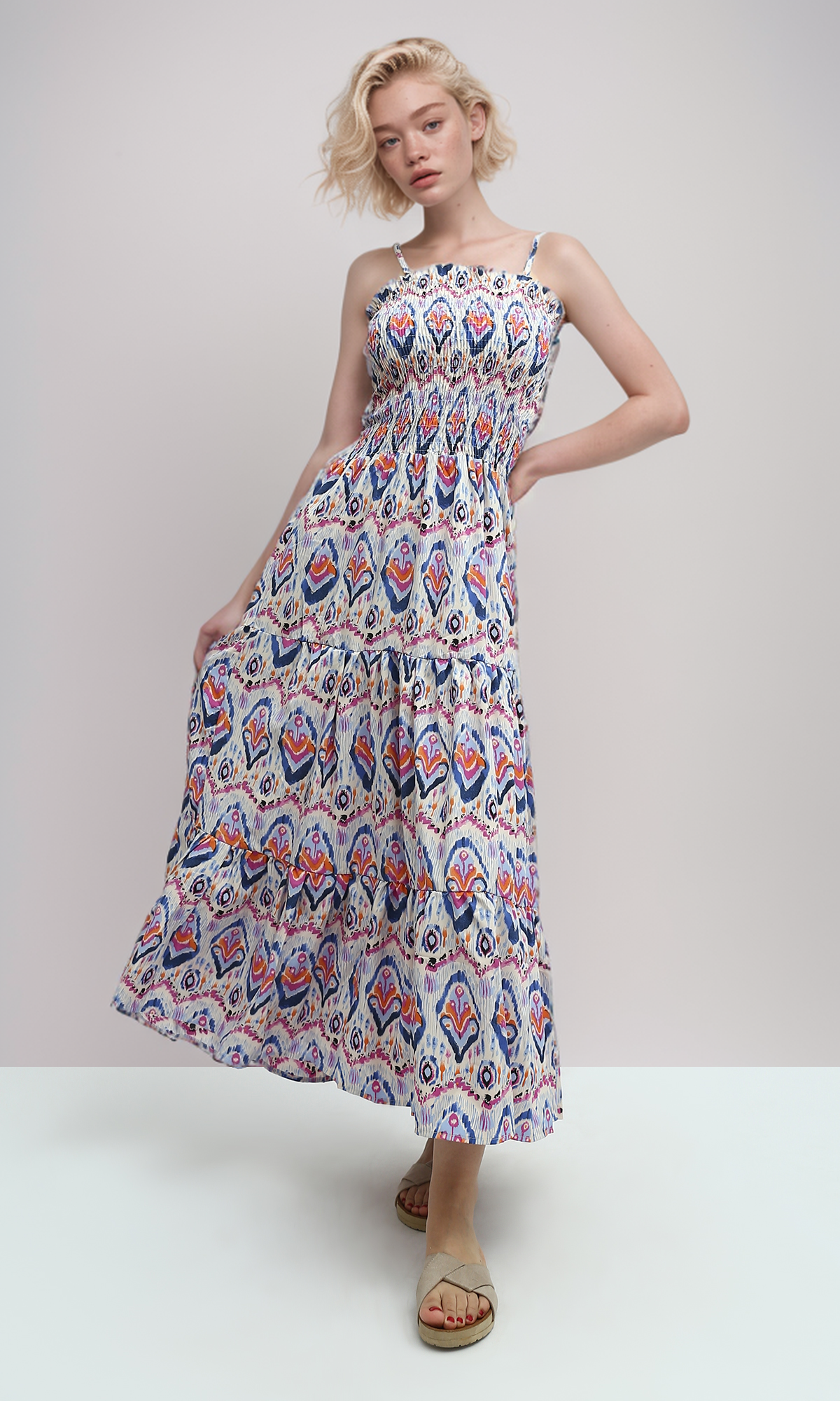 O192254 Summer Maxi Dress With Colorful Pattrned