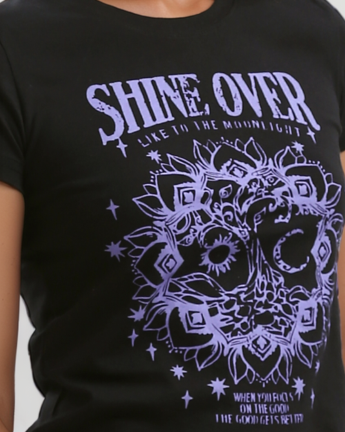 تي شيرت قصير "Shine Over" أسود سهل الارتداء