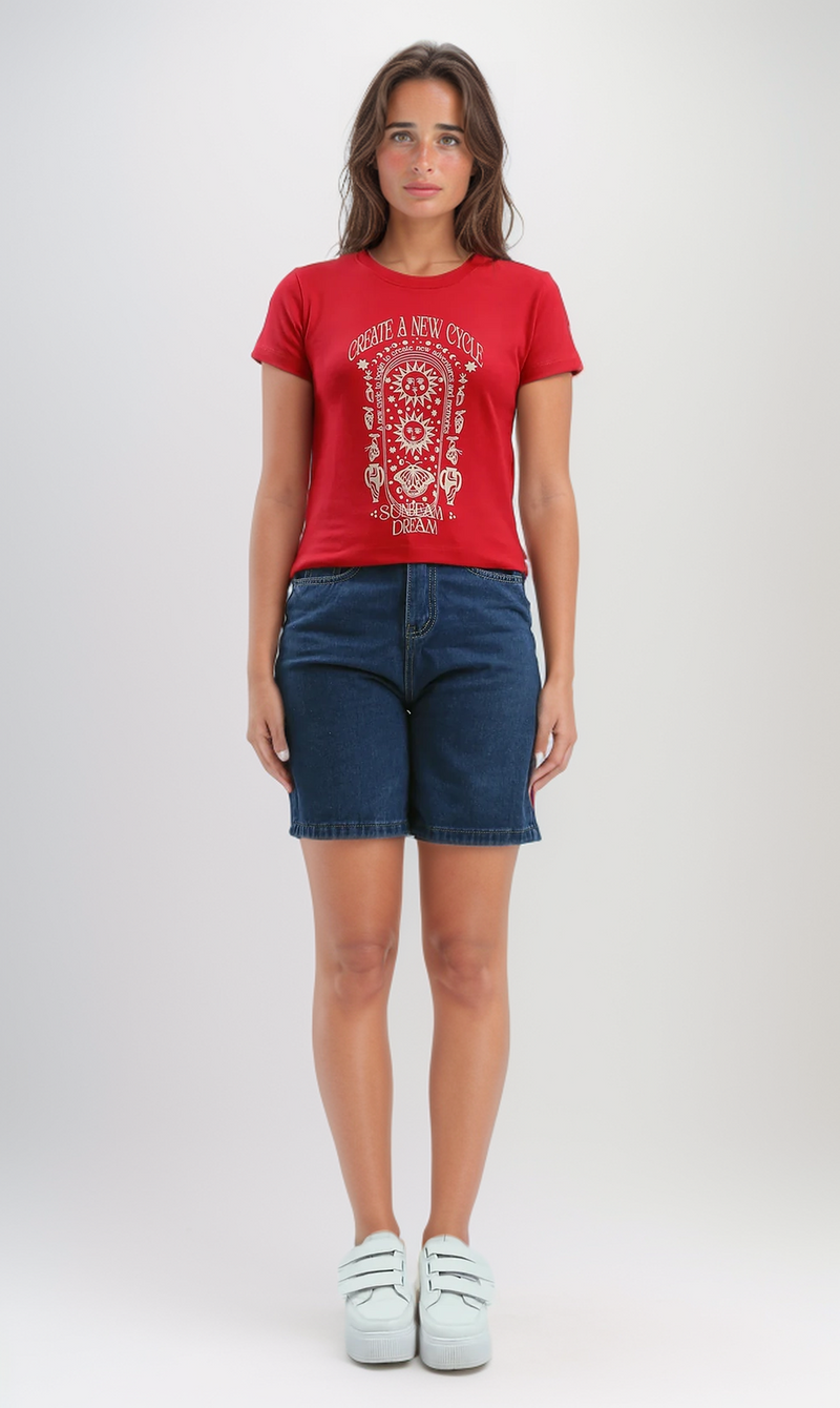 تي شيرت صيفي قصير أحمر مطبوع من الأمام