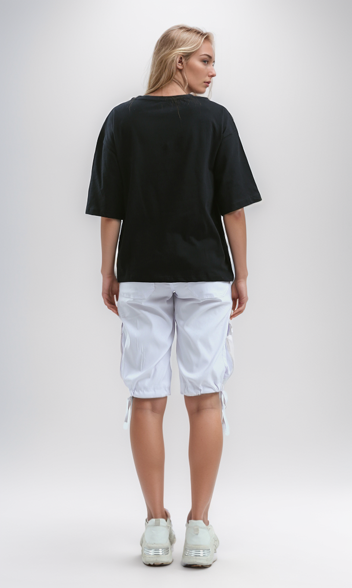 O192302 Black Printed Tee With Front "Los Angeles" Print