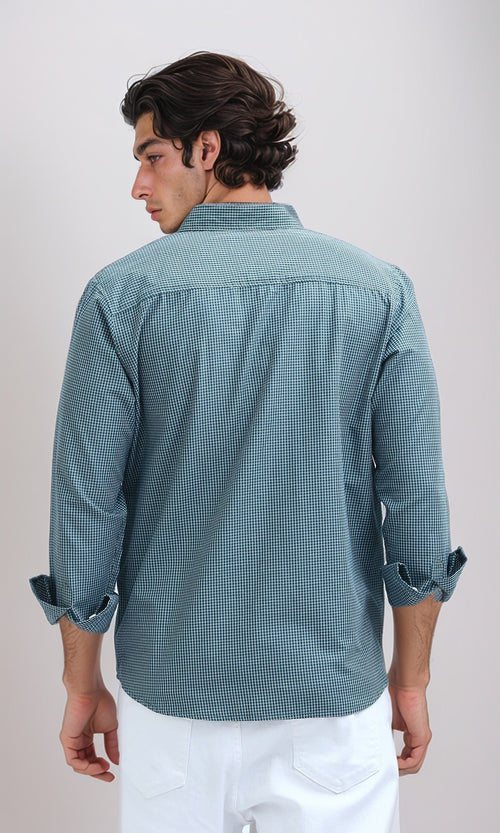 قميص منقوش بأكمام طويلة أخضر وأبيض