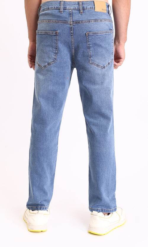 Essential Mid-Wash Straight Leg Denim Jeans - 0192750