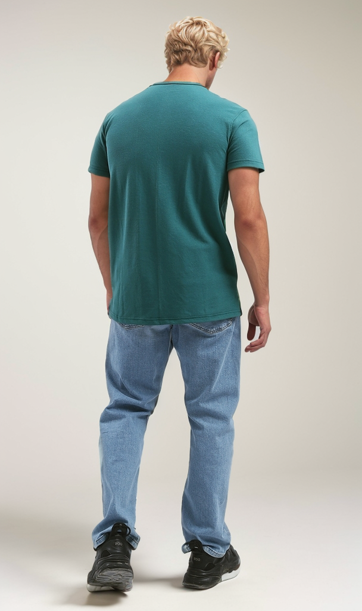 O192770 Buttoned Round Neck Henley Shirt -Mintgreen