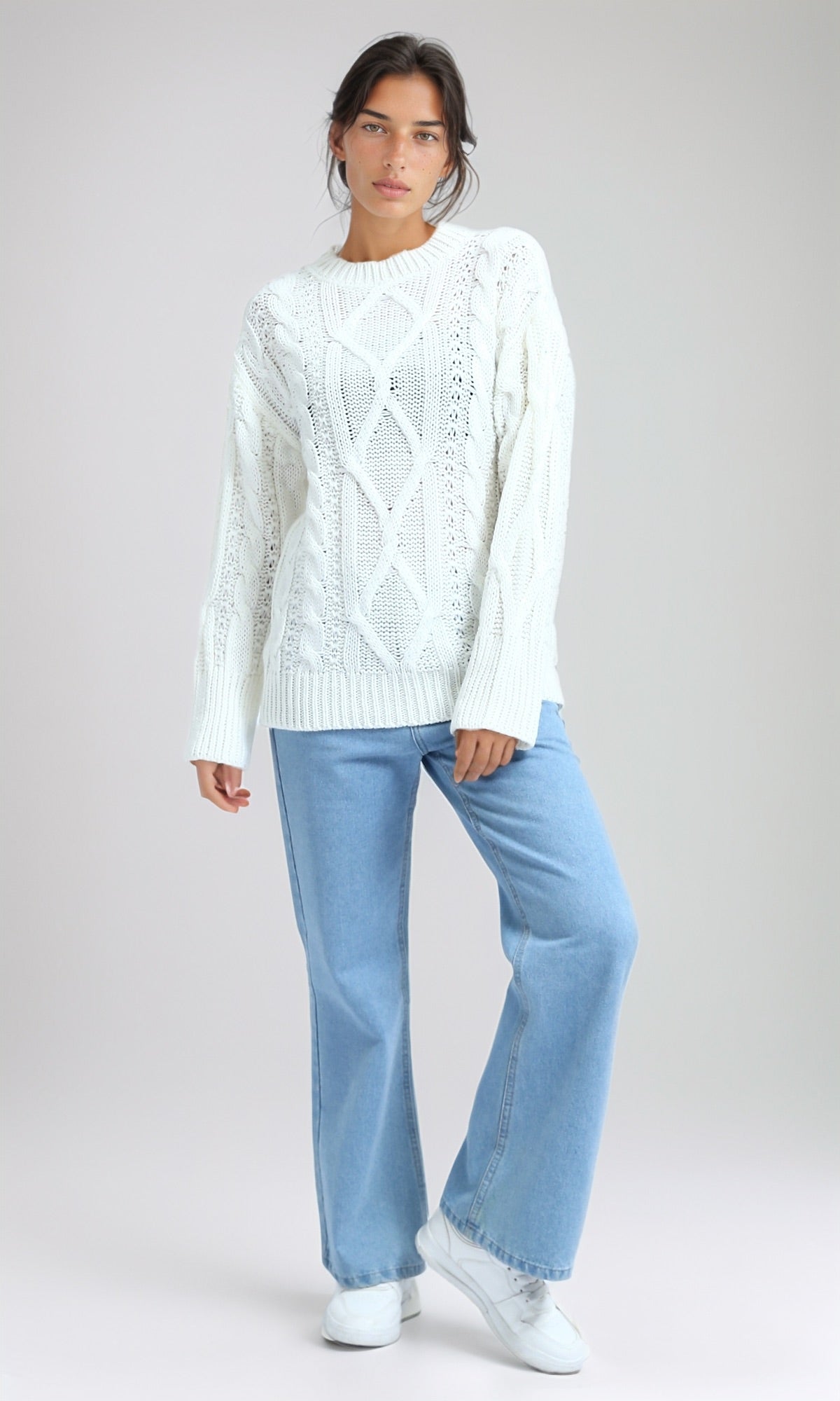 Pristine Cable-Knit Oversized Pullover - O192851