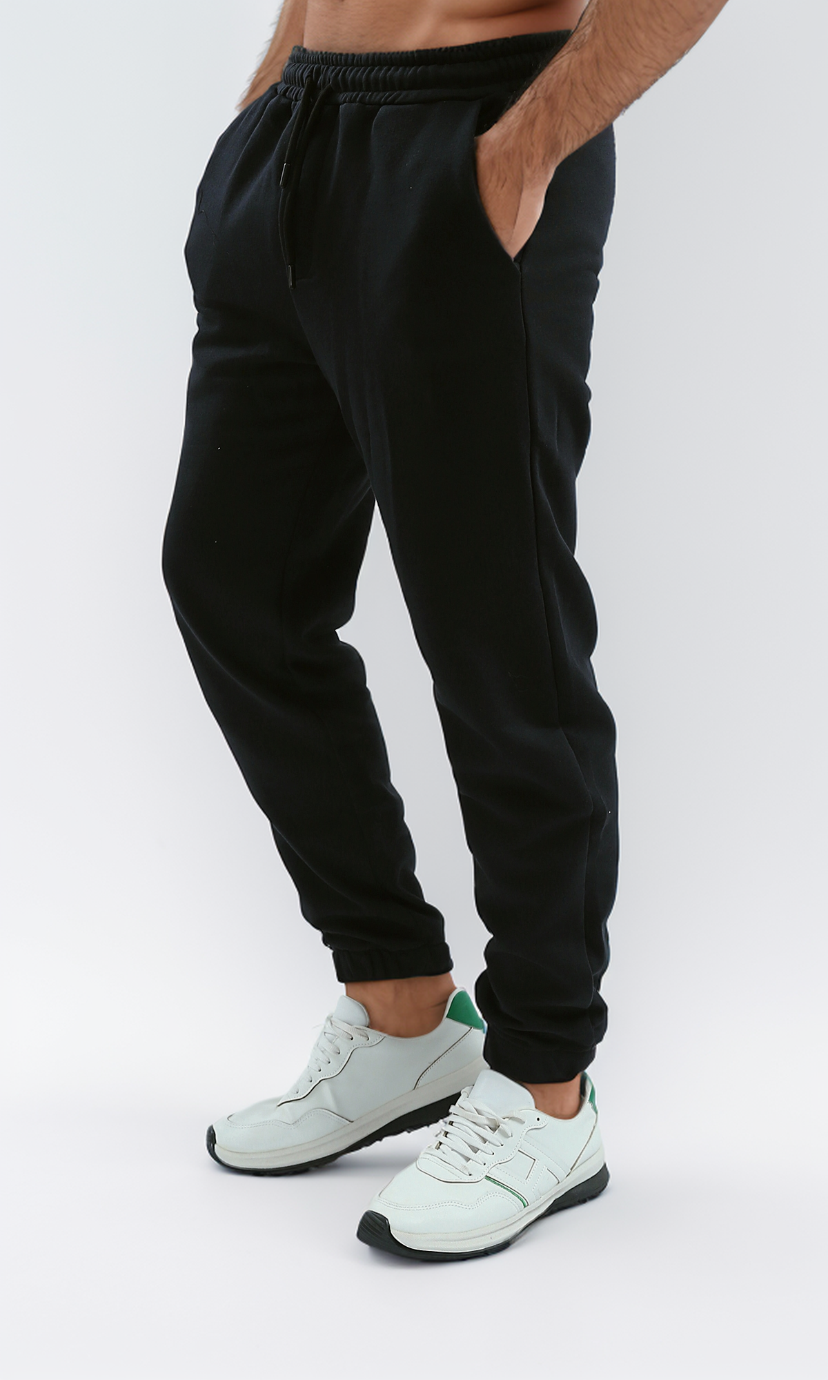 O192856 Cotton Jogger Pants With Elastic Waist - Black