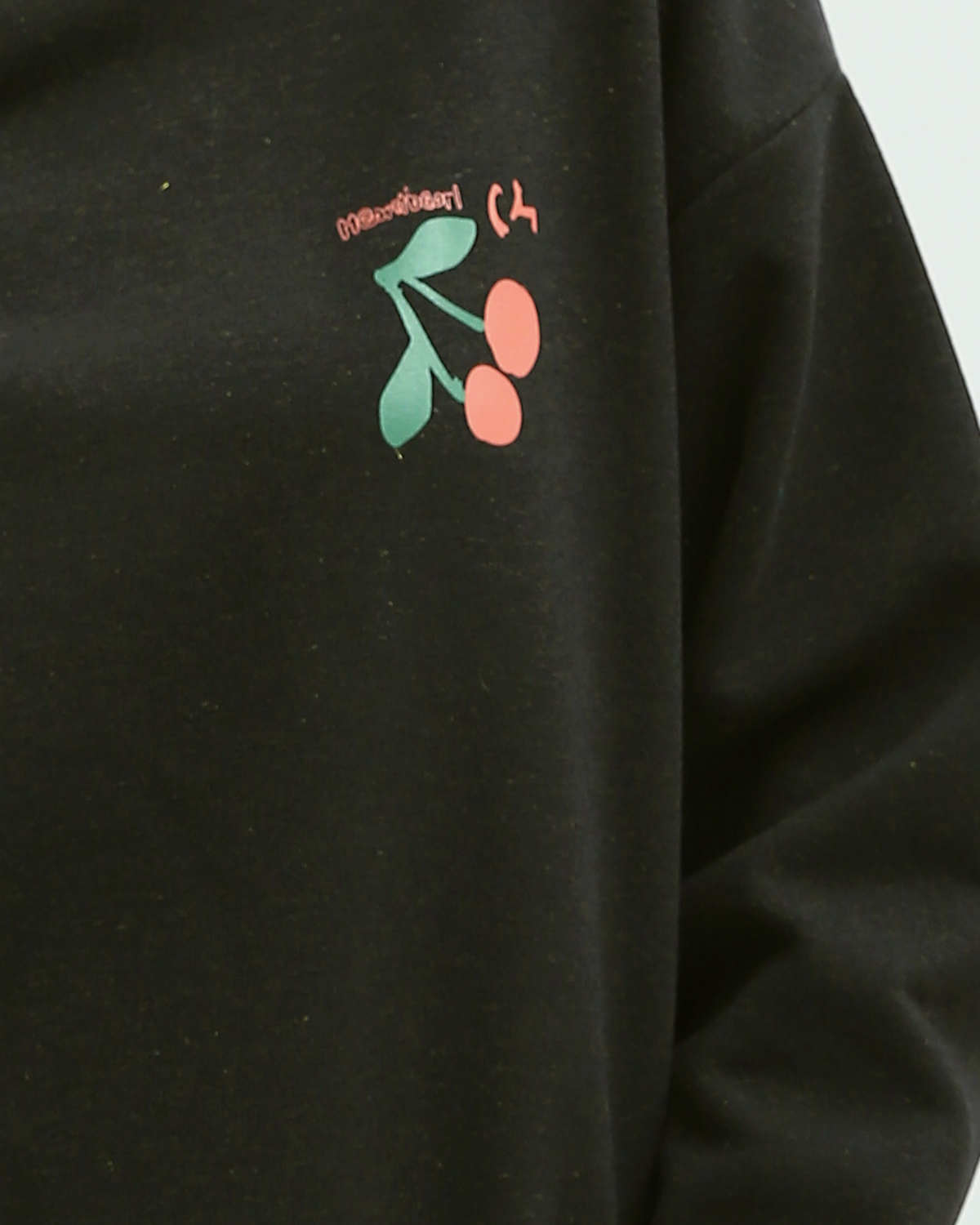 Ravin Heartbeat Rhythm Graphic Oversized Hoodie – Black - o197590