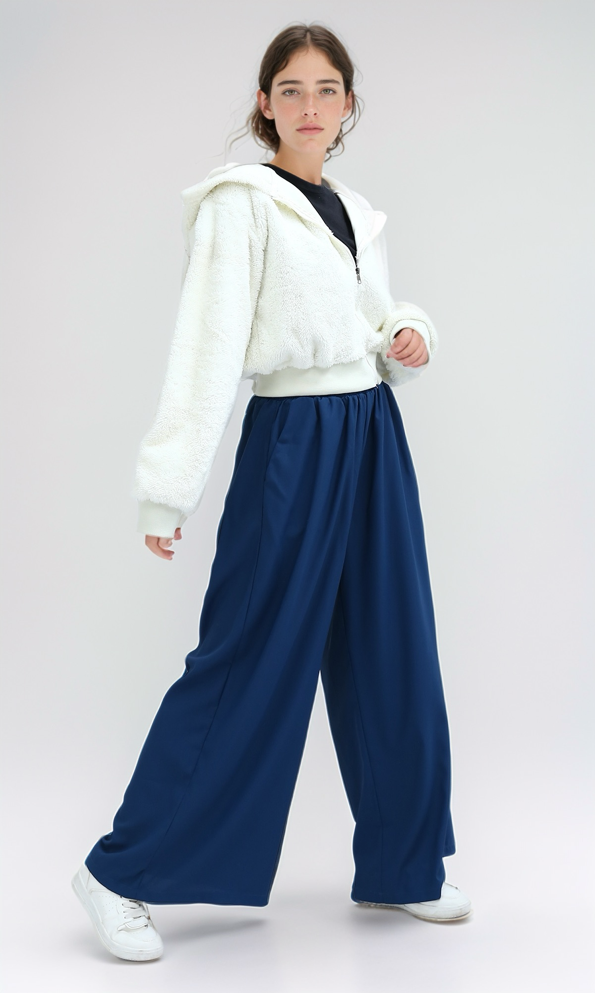 O197642 Faux Fur Hoodied Shirt With Long Sleeves - Off-White