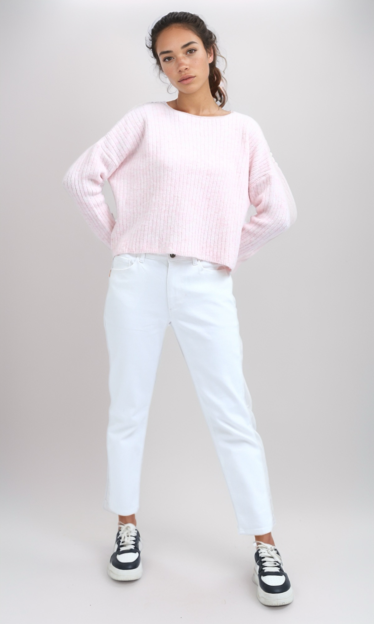 O197706 Knit Ribbed Round Pullover Relaxed Fit