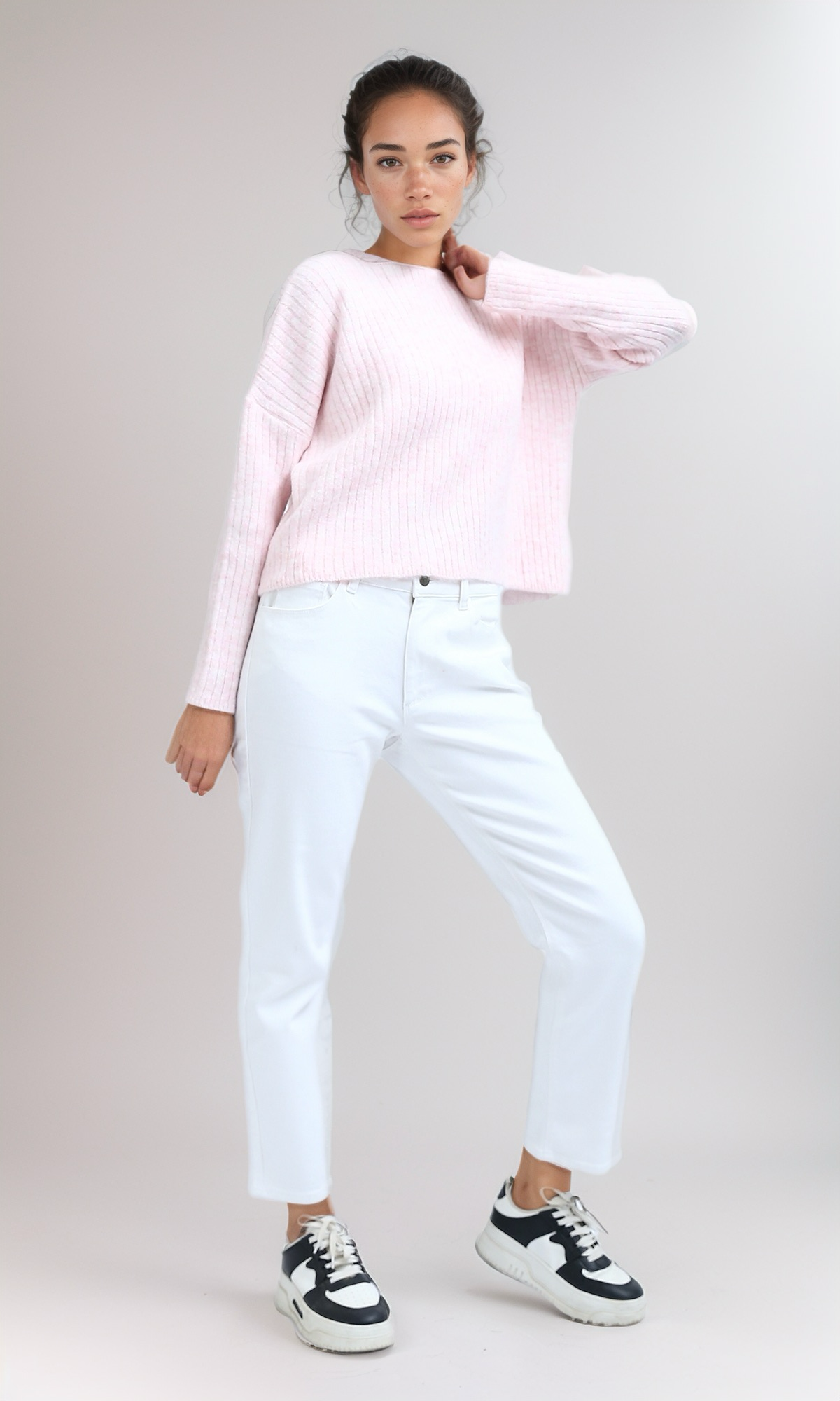 O197706 Knit Ribbed Round Pullover Relaxed Fit