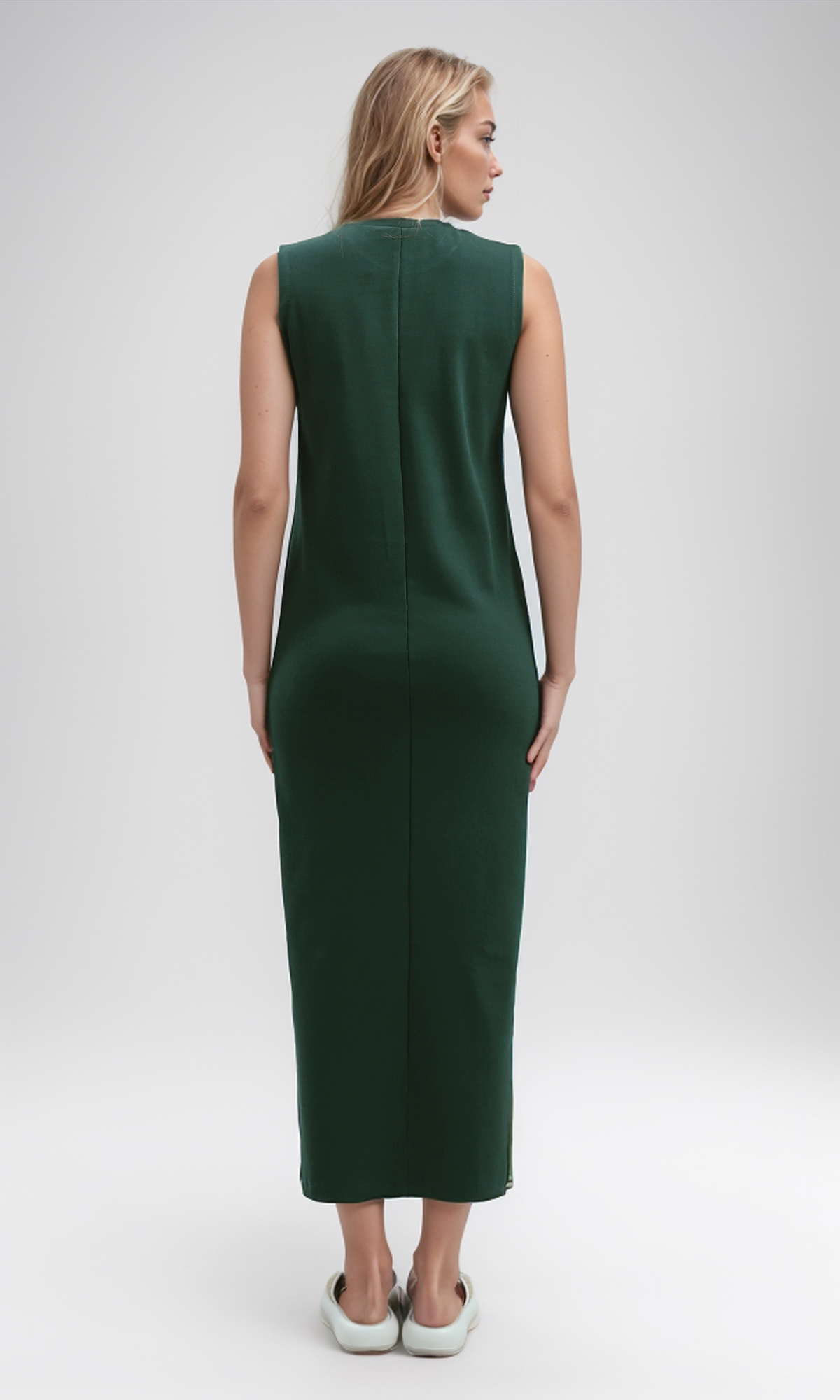 O197713 Sleeveless Solid Feminine Midi Dress - Dark Green