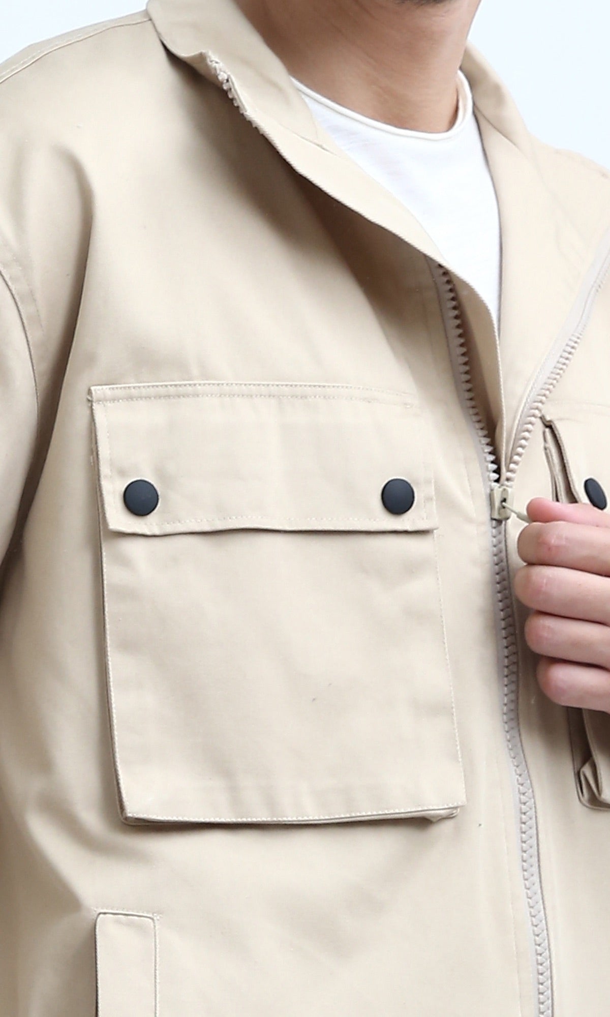 O197931 - Front Buttoned Multipockets Gabardine Jacket - Biege