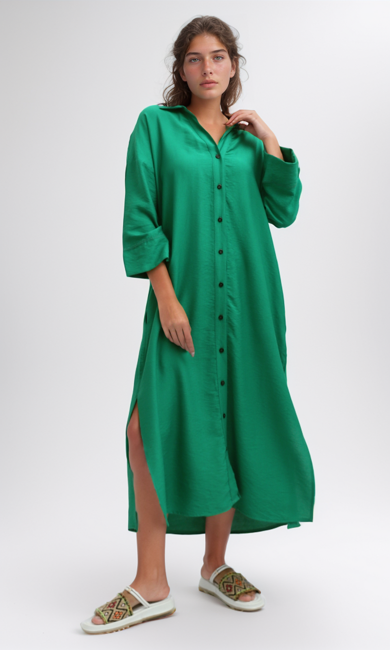 فستان قميص أخضر بأكمام طويلة وأزرار كاملة