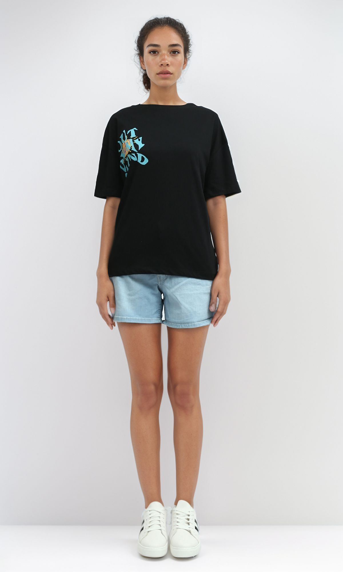 O198057 Regular Fit Black Tee With Front & Back Print