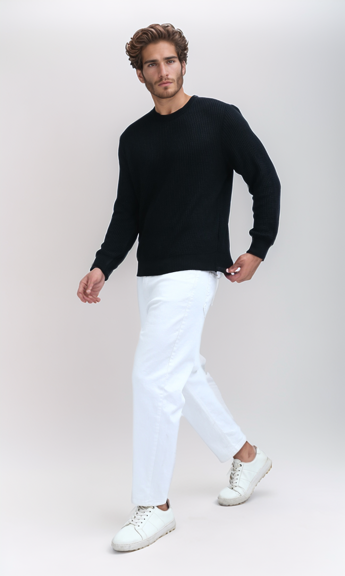 O198292 Black Knitted Pullover With Crew Neck