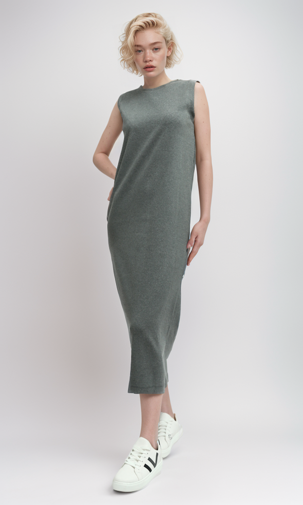 O198526 Heather Dark Grey Sleeveless Maxi Dress