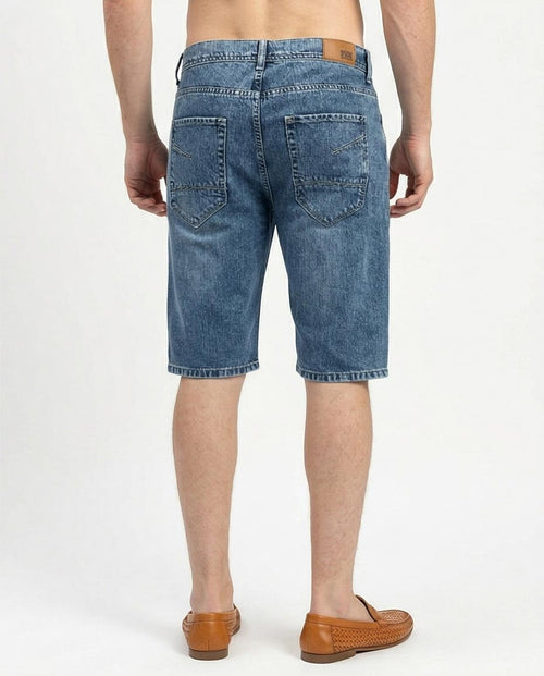 Ravin Men’s Medium Wash Straight-Leg Denim Shorts – Classic Five-Pocket Summer Essential - O198736