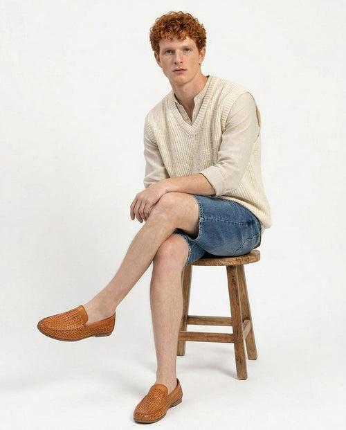 Ravin Men’s Medium Wash Straight-Leg Denim Shorts – Classic Five-Pocket Summer Essential - O198736