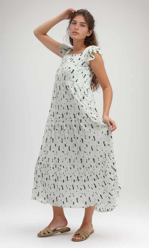 فستان ماكسي أبيض زهور مطبوعة مع تفاصيل كشكشة