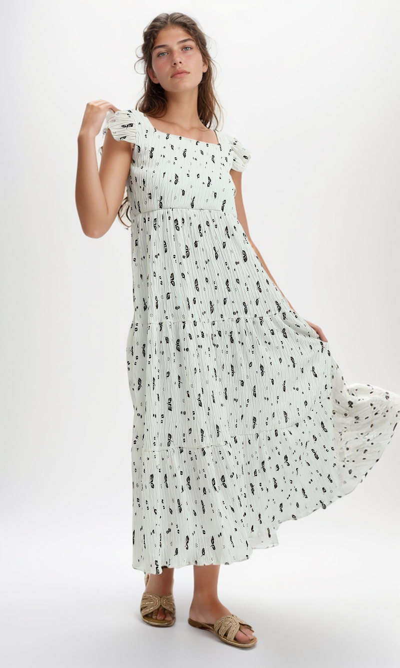 فستان ماكسي أبيض زهور مطبوعة مع تفاصيل كشكشة