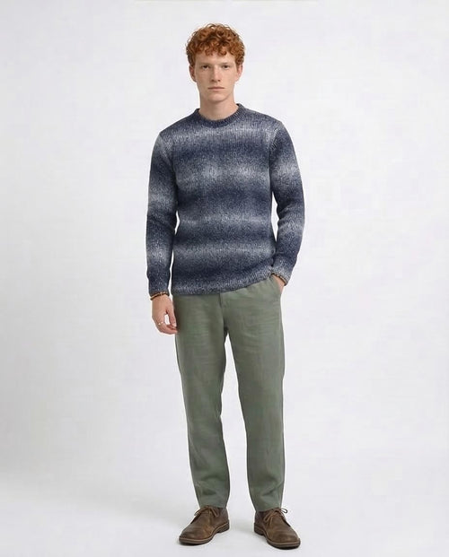 بلوفر مضلع بياقة دائرية كحلي وأبيض