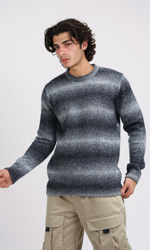 بلوفر أكريليك أبيض و هيذر أسود بقصّة عادية