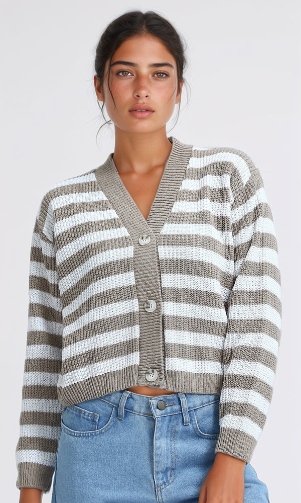 O200311 - Knitted Winter Cardigan - Beige & White