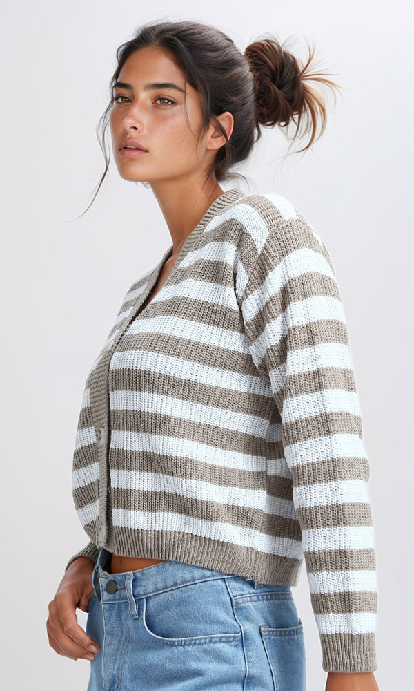 O200311 - Knitted Winter Cardigan - Beige & White