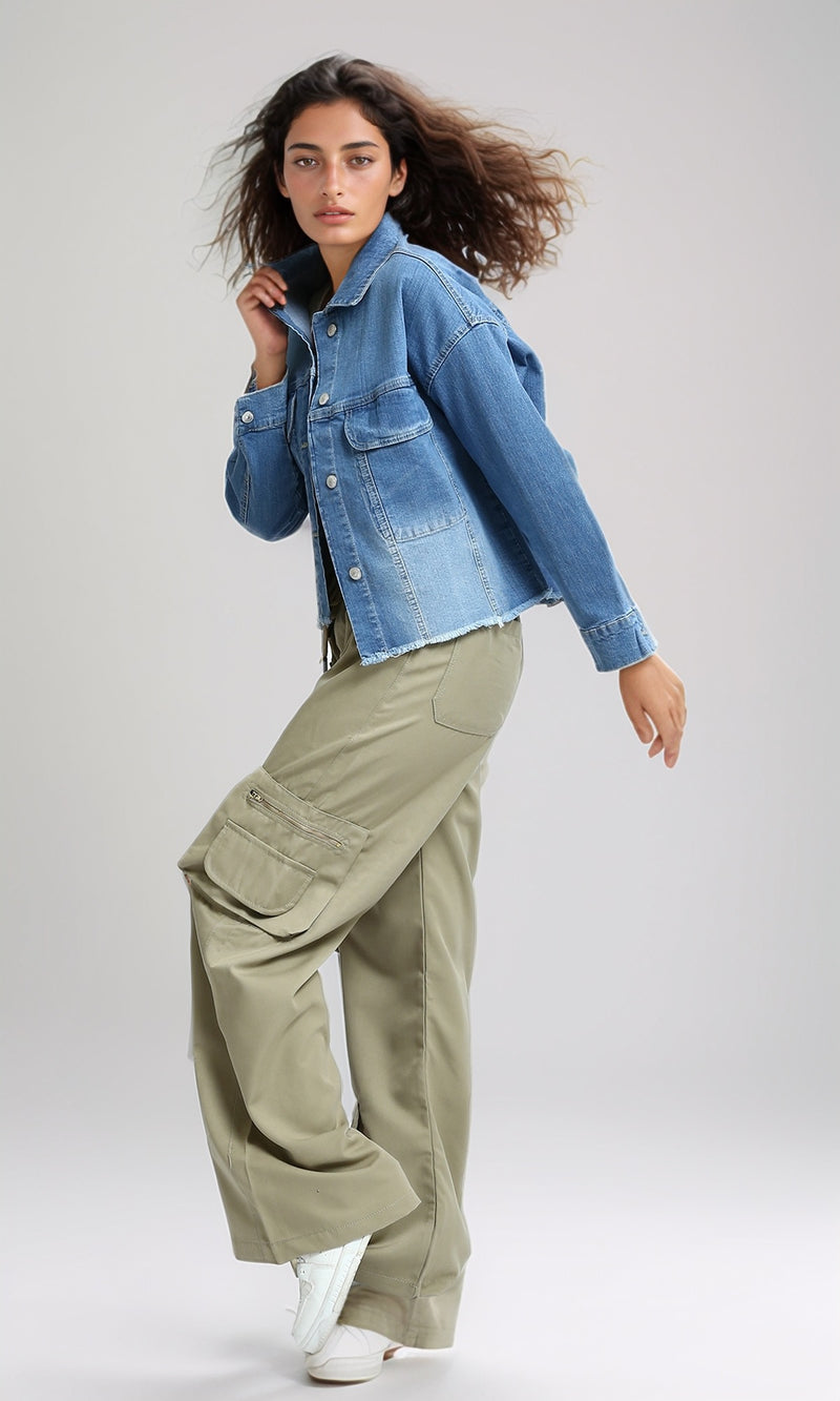 O200520 - Fashionable Long Sleeves Cropped Denim Jacket - Light Blue