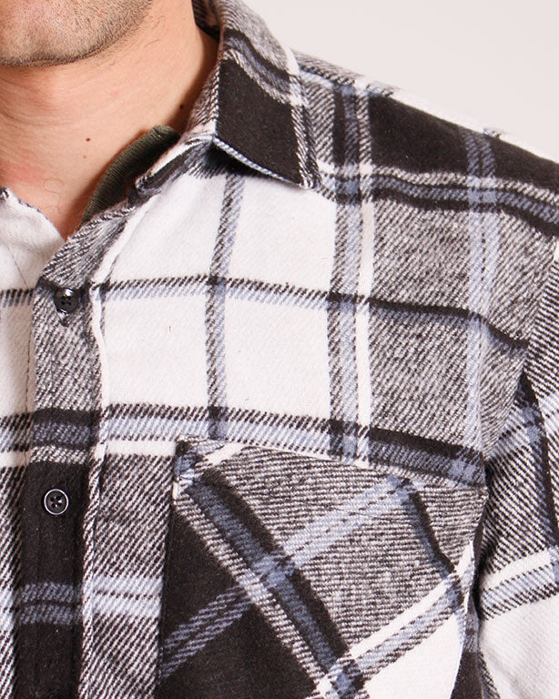 Black & Grey Plaid Flannel Long Sleeve Shirt - O200608