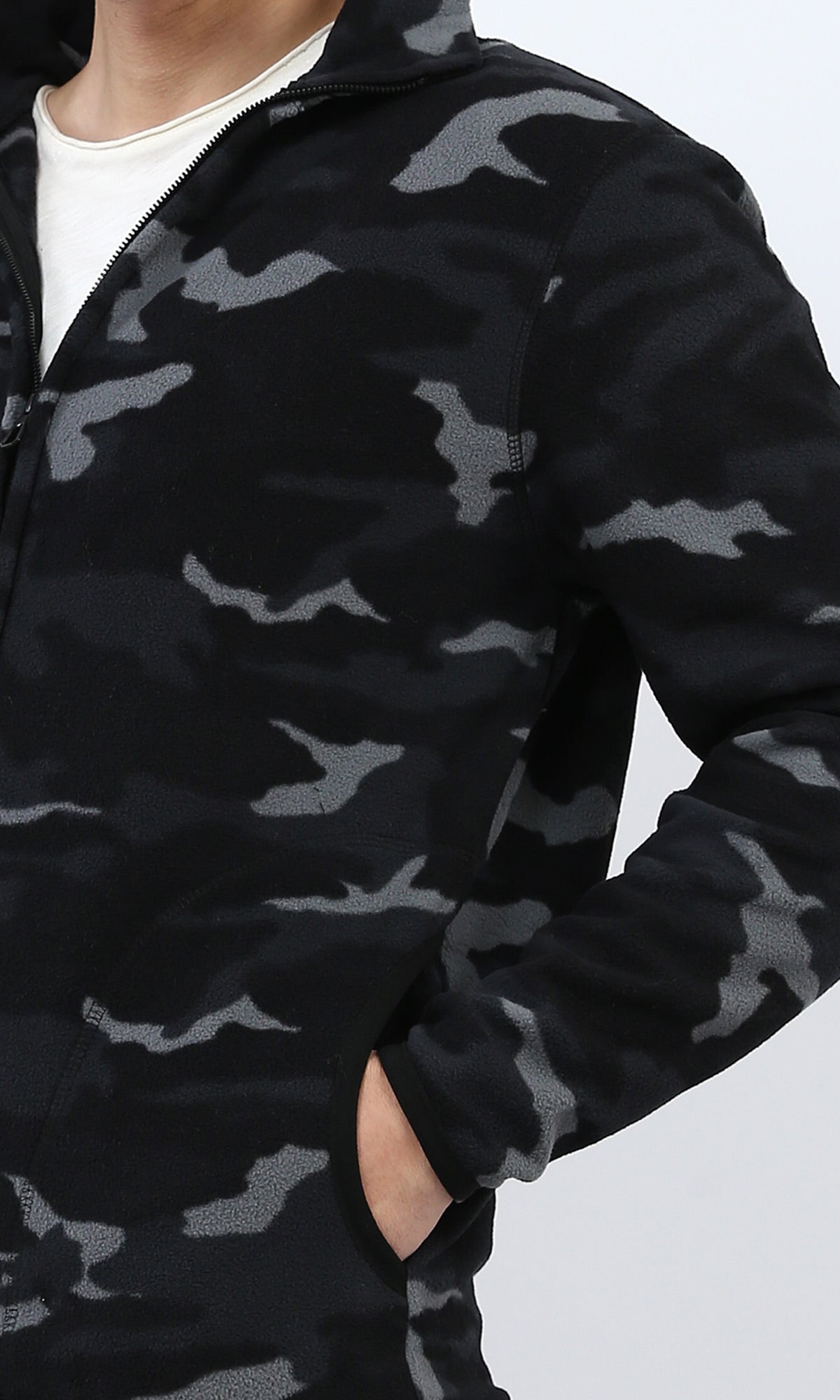 Men's Camouflage Zip-Up Fleece Sweatshirt - O200910