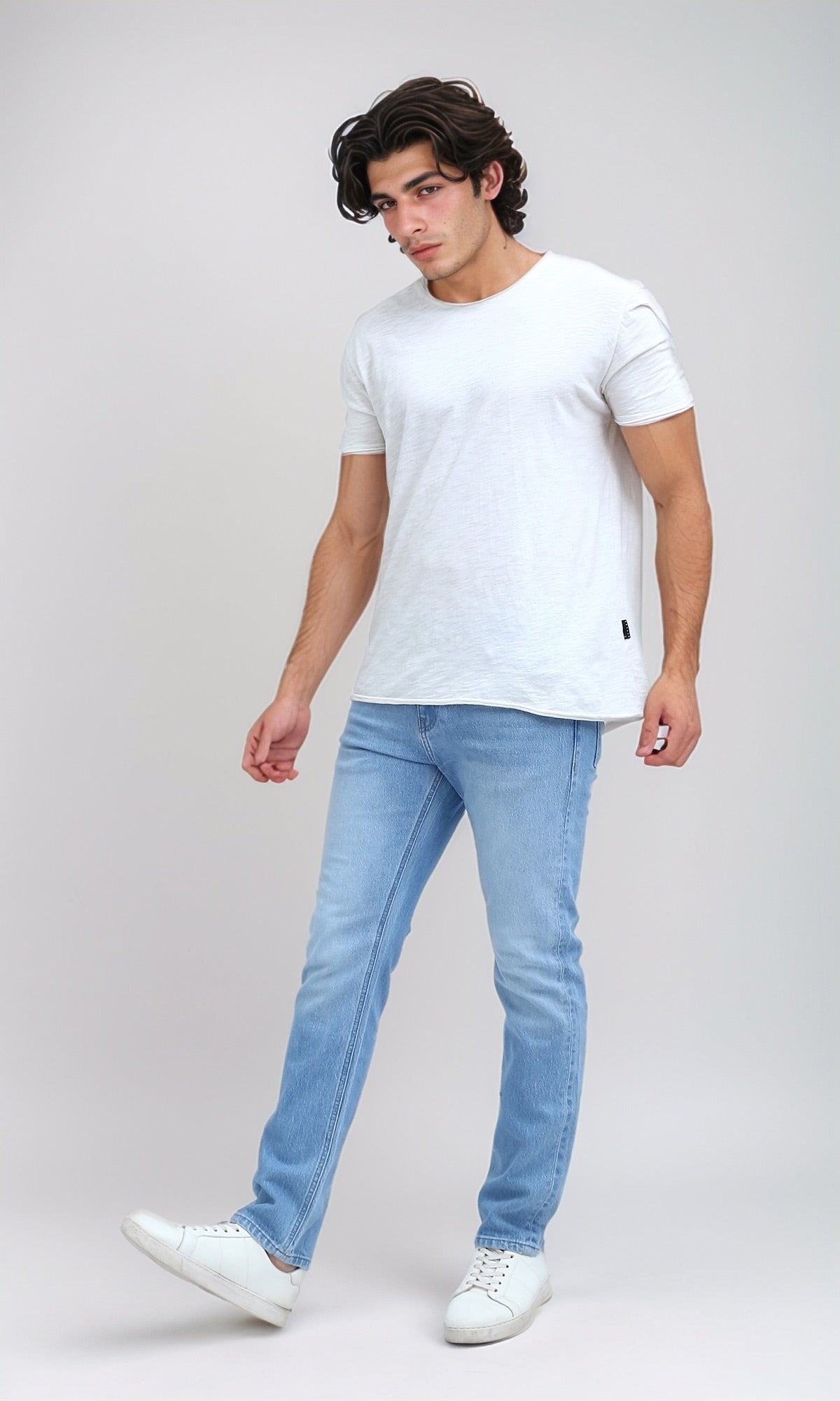 Light Wash Slim-Straight Fit Denim Jeans - O201087