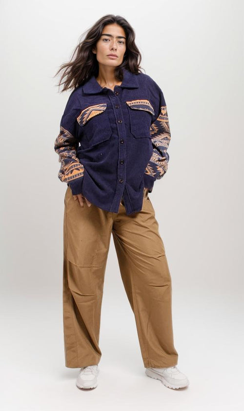 o201156-PATTERNED SHIRT WITH BUTTON CLOSURE - NAVY BLUE