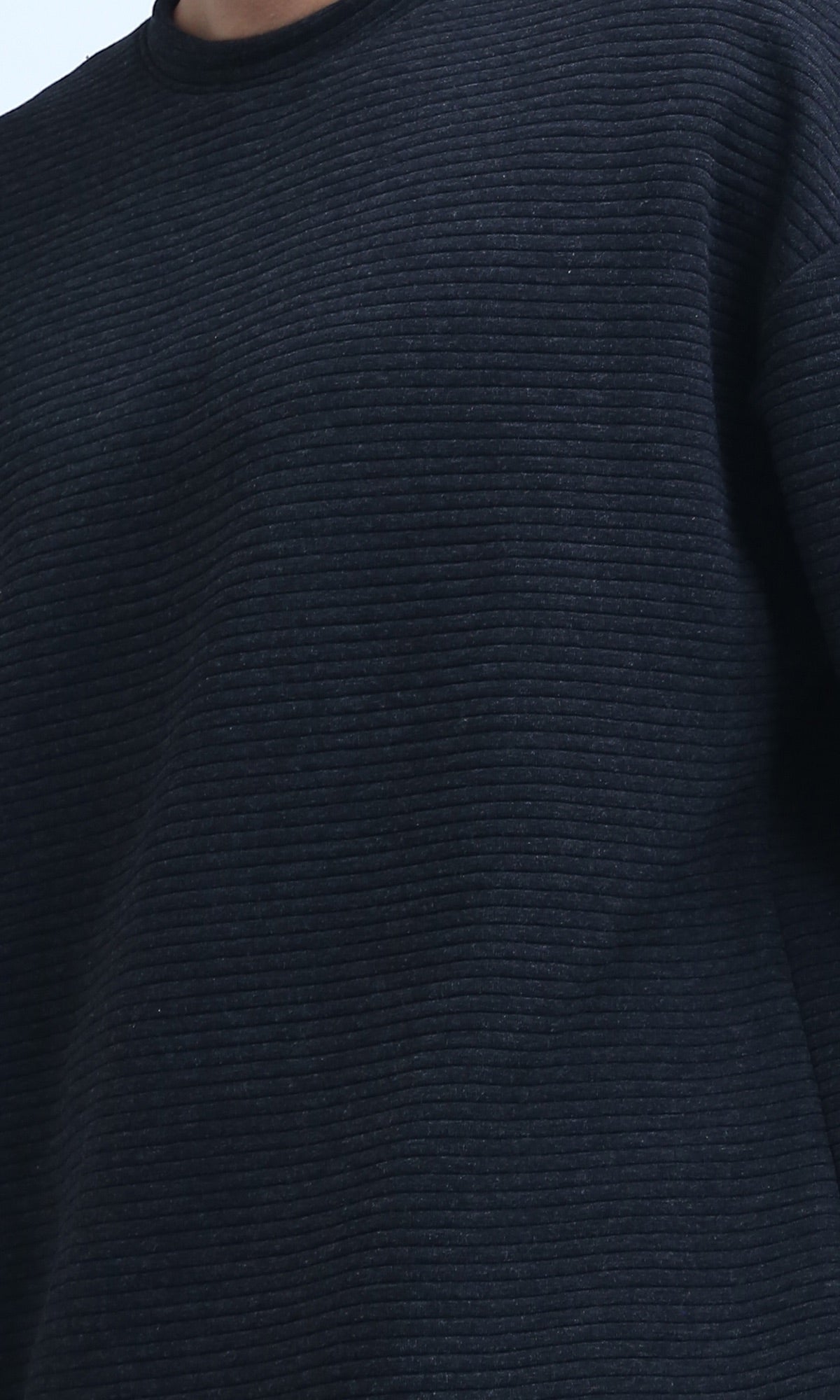 O202208 - Round Neck Slip On Sweatshirt - Black