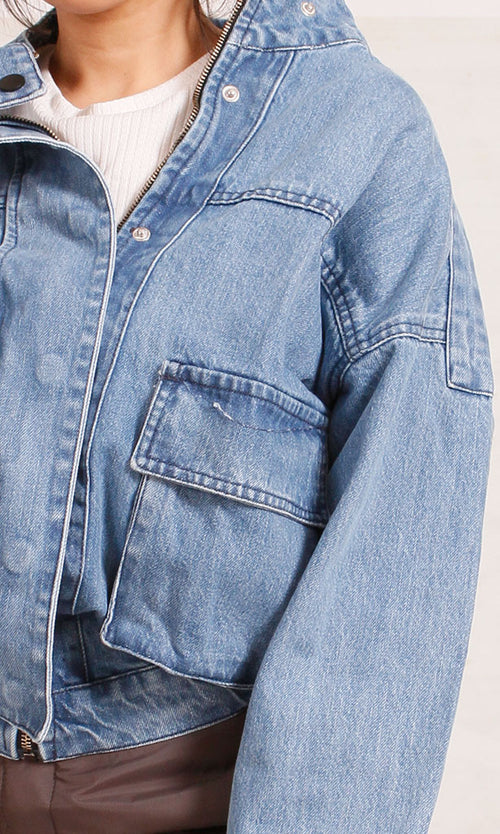 O202278 - Denim Cropped Jacket - Light Blue