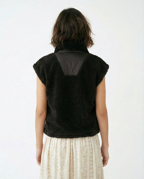 o202288-REVERSIBLE FAUX-FUR VEST - BLACK