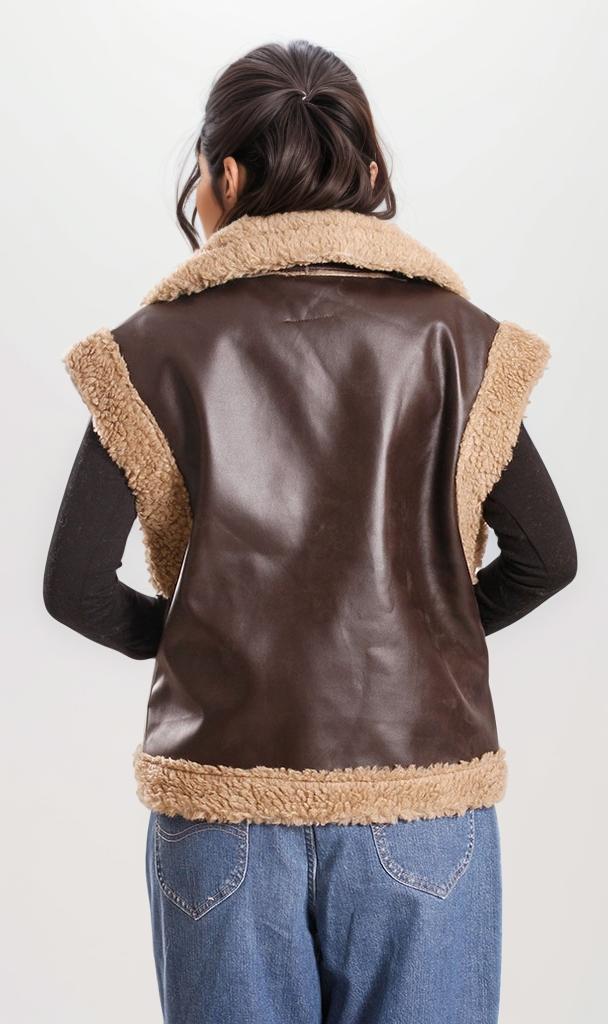 o202291-SHEARLING VEST WITH FAUX LEATHER DETAIL - BROWN