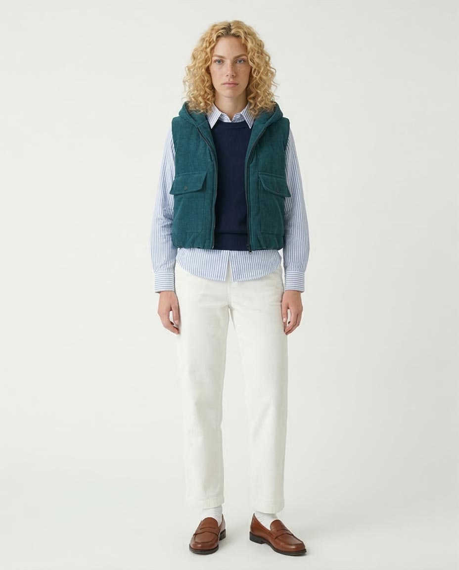 Ravin Women’s Cropped Corduroy Hooded Puffer Vest – Teal - O202293
