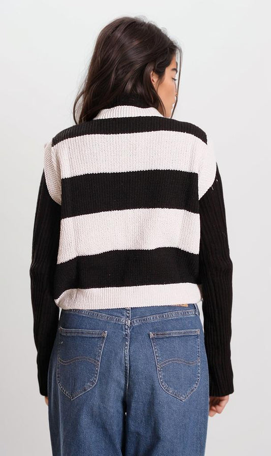 o202784-STRIPED KNIT SWEATER - BLACK & WHITE