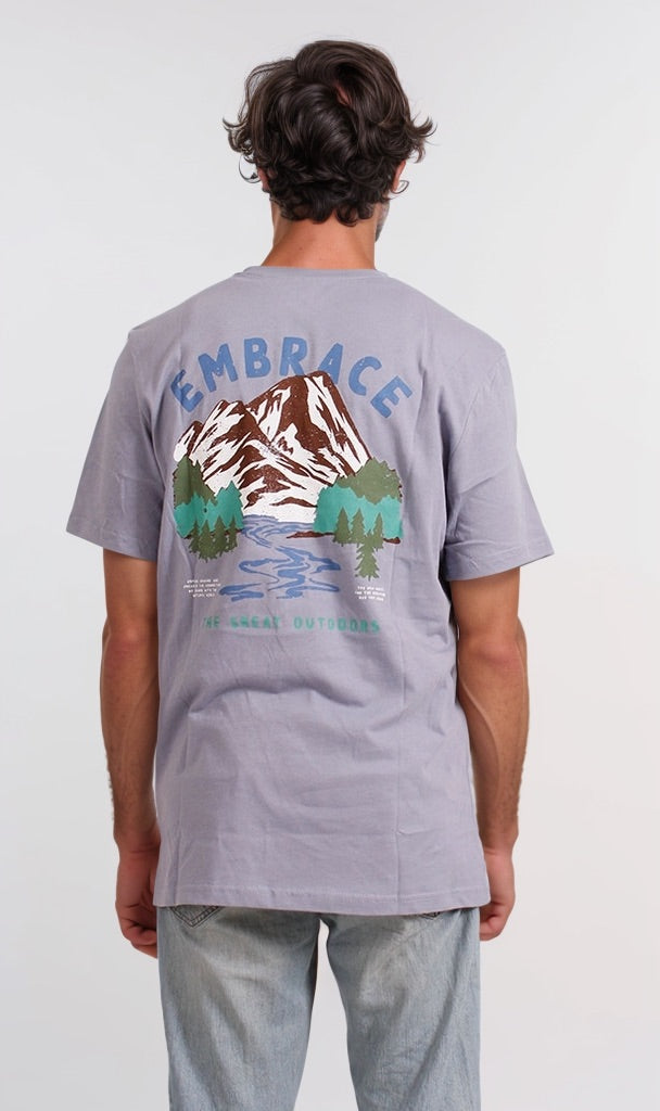 Ravin Men's Grey Graphic 'Embrace' T-Shirt