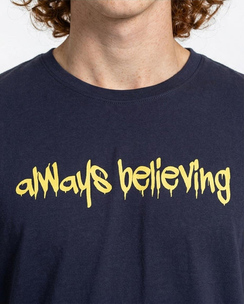 تيشيرت بقصة عادية بطبعة جرافيك كلمة "Always Believing" – كحلي داكن - o203087