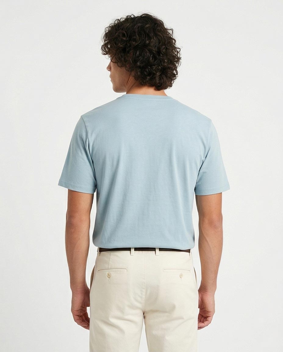 تي شيرت رافين رجالي أزرق فاتح بطبعة "Daily Grind" الخطية المجردة – تي شيرت بطبعة بقصة مريحة – O203100