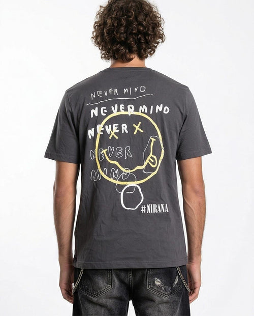تيشيرت رجالي من رافين بتصميم "نيرفانا نيفرمايند" - تيشيرت غرانج فينتاج بلون فحمي - O203108