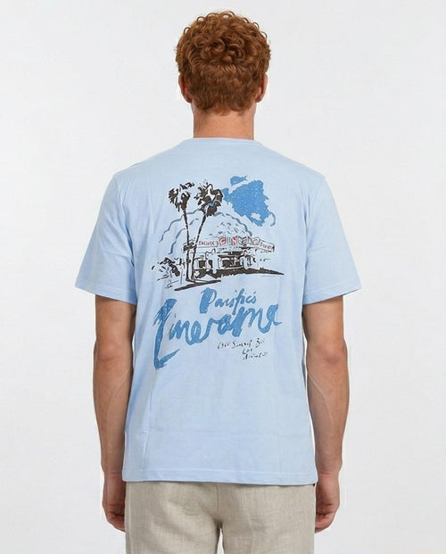 Ravin | تي شيرت Pacific's Cinerama بطبعة جرافيك باللون الأزرق الفاتح - O203115
