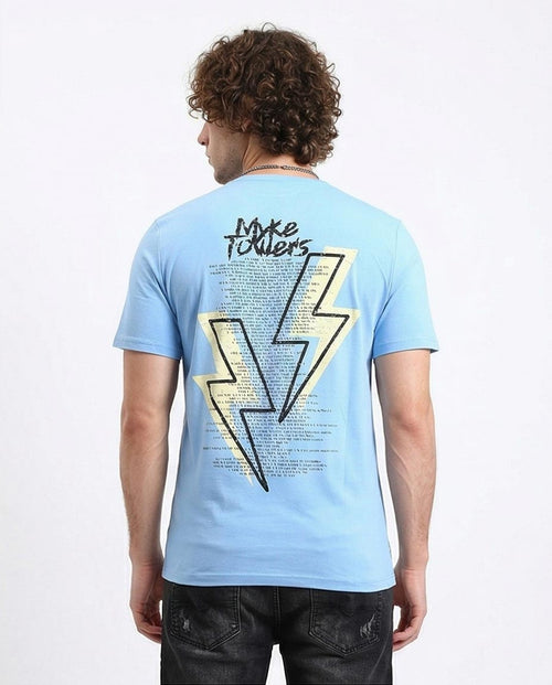 تيشيرت رجالي من رافين بطبعة مايك تاورز - أزرق فاتح برقبة دائرية وتصميم بولت مطبوع على الظهر - O203117