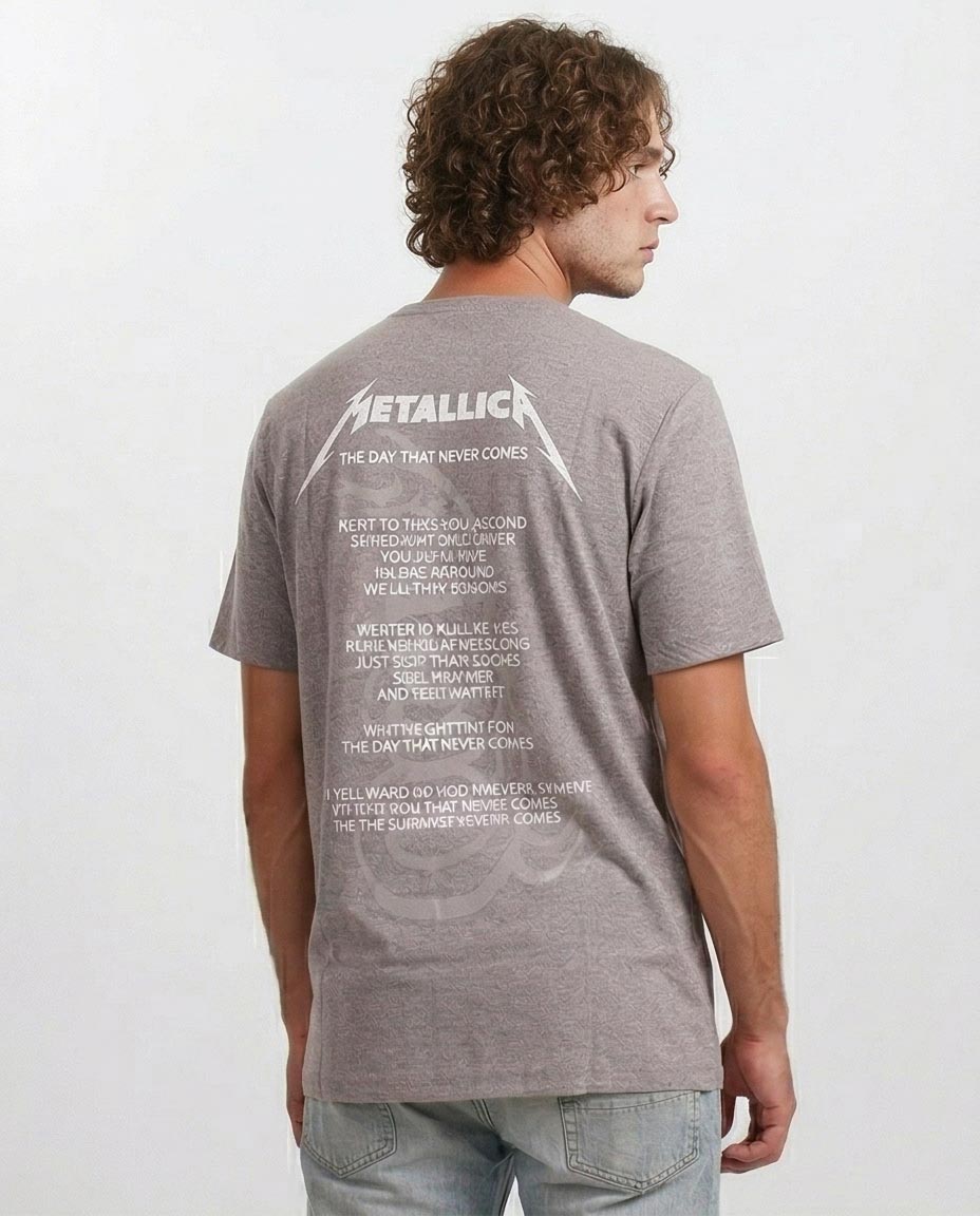 تيشيرت جرافيك رافين × ميتاليكا "Wherever We May Roam" - رمادي فحمي عتيق - O203205