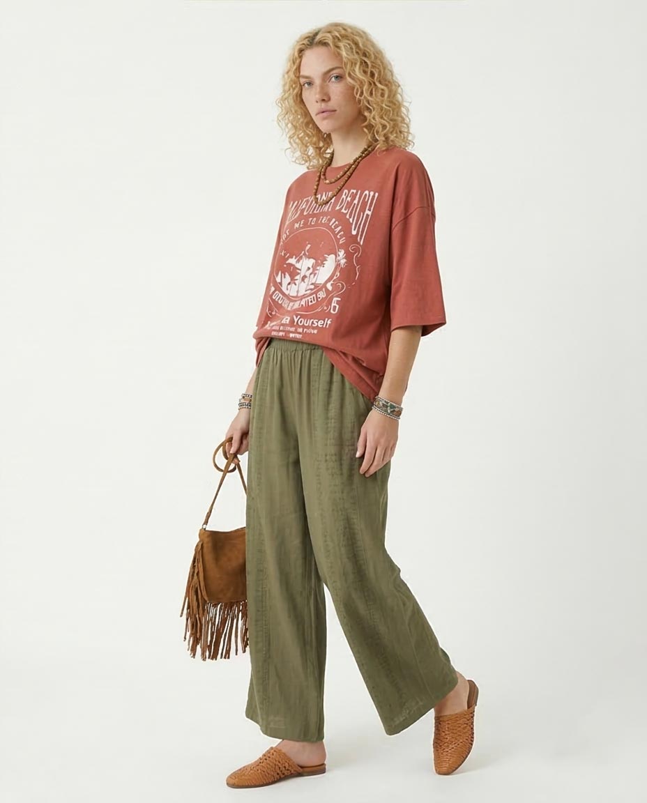 Ravin Oversized "California Beach" Graphic T-Shirt in Terracotta - O203223