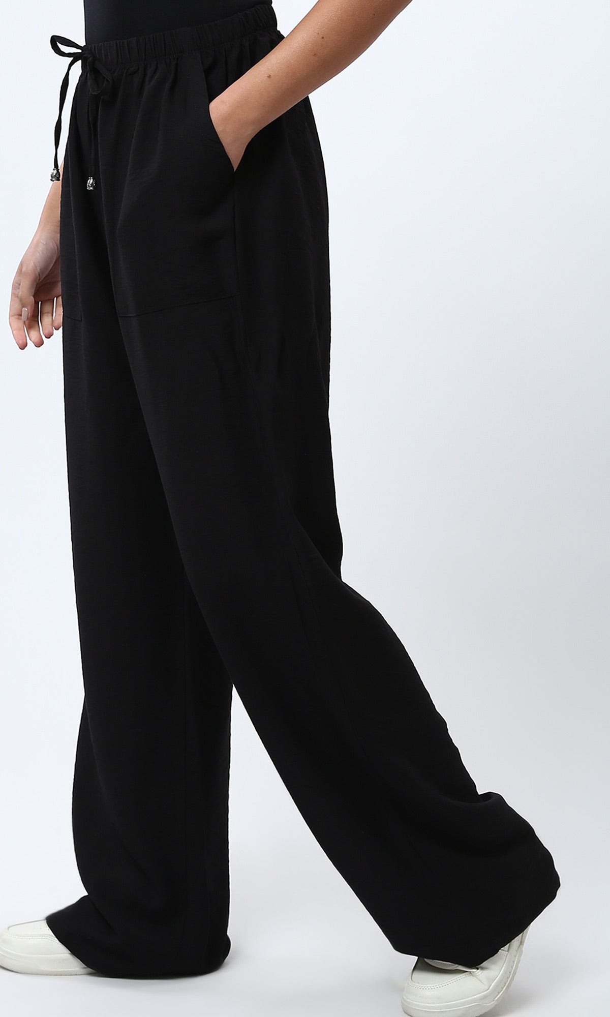 Black Wide-Leg Drawstring Utility Trousers - O203248