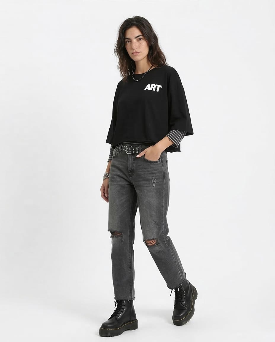 Ravin Women’s "ART" Oversized Crop Tee – Floral Back Print - O203252