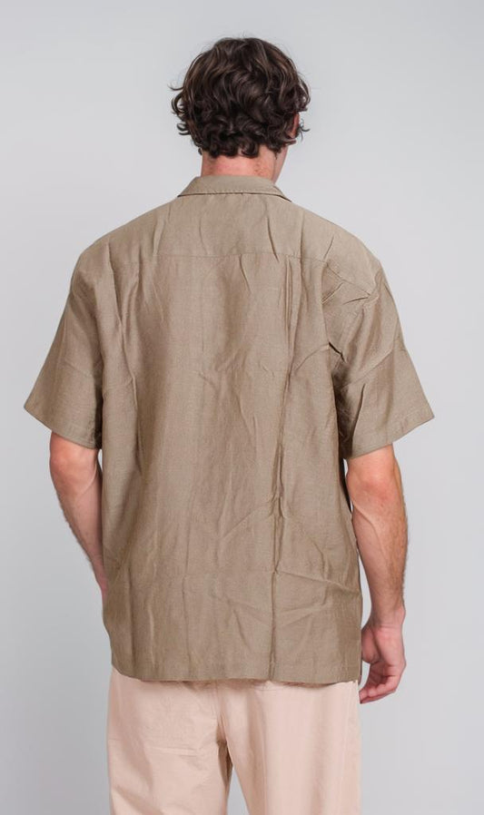 O203320 - Linen Short-Sleeve Button-Up Shirt - Olive Green